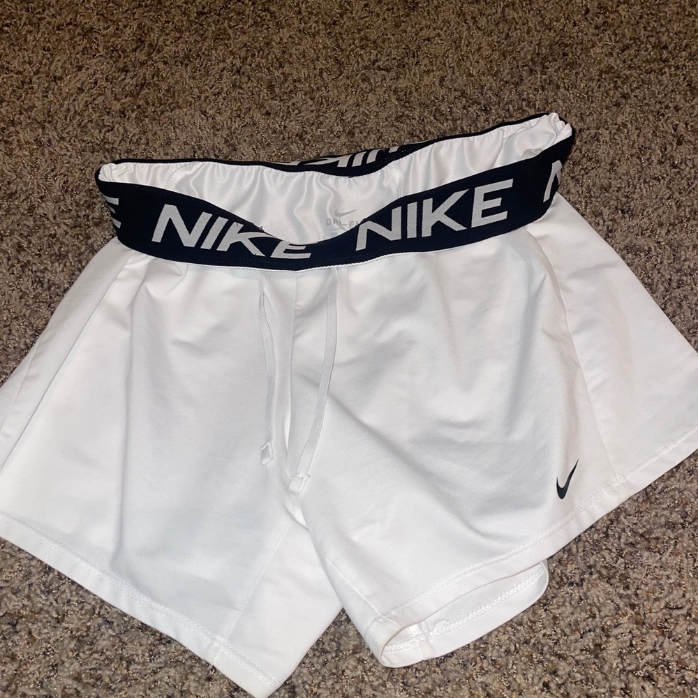 Nike Pro White Shorts